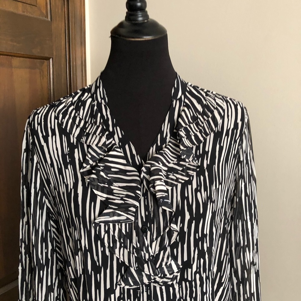 Investments new women’s blouse